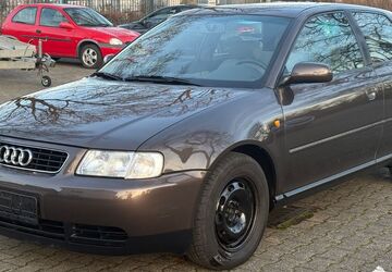 Audi A3 84.000 km 2.698 &euro; Rüsselsheim 65428