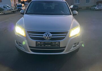 VW Tiguan 176.800 km 7.950 &euro; Saulheim 55291
