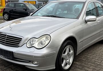 Mercedes-Benz C 180 254.000 km 3.300 &euro; Wiesbaden 65187