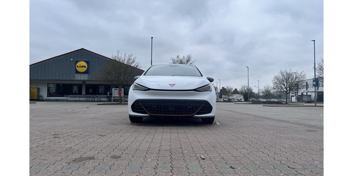 Cupra Born 25.900 km 27.000 &euro; Groß-Gerau 64521