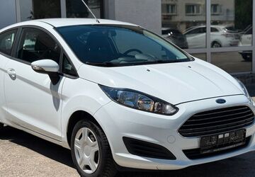 Ford Fiesta 130.168 km 3.800 &euro; Wiesbaden 65203