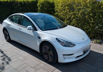 Tesla Model 3 62.887 km 31.200 &euro; Hünfelden 65597