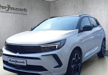 Opel Grandland (X) 48.197 km 23.450 &euro; Rüsselsheim 65428