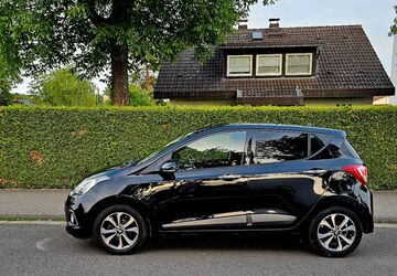 Hyundai i10 65.000 km 6.900 &euro; WIESBADEN 65183