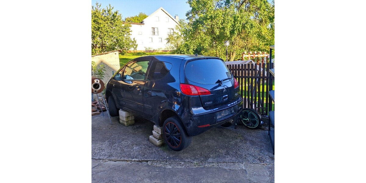 Mitsubishi Colt 250.000 km 2.199 &euro; Aarbergen 65326