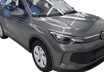 VW Tiguan 4.616 km 34.450 &euro; Eltville 65343