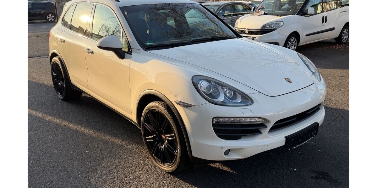 Porsche Cayenne 239.000 km 12.800 &euro; Wiesbaden 65203
