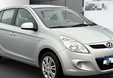 Hyundai i20 48.000 km 9.500 &euro; Bad Soden 65812