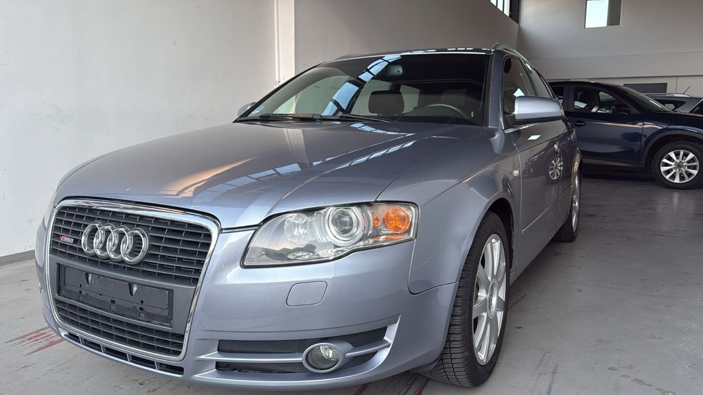 Audi A4 214.000 km 3.999 &euro; Wiesbaden 55246