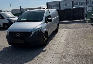 Mercedes-Benz Vito 286.000 km 12.800 &euro; Buttelborn 64572