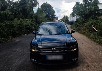 VW Tiguan 97.500 km 18.700 &euro; Hattersheim 65795
