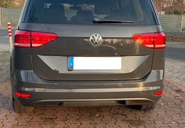 VW Touran 156.000 km 15.500 &euro; Wiesbaden 65187