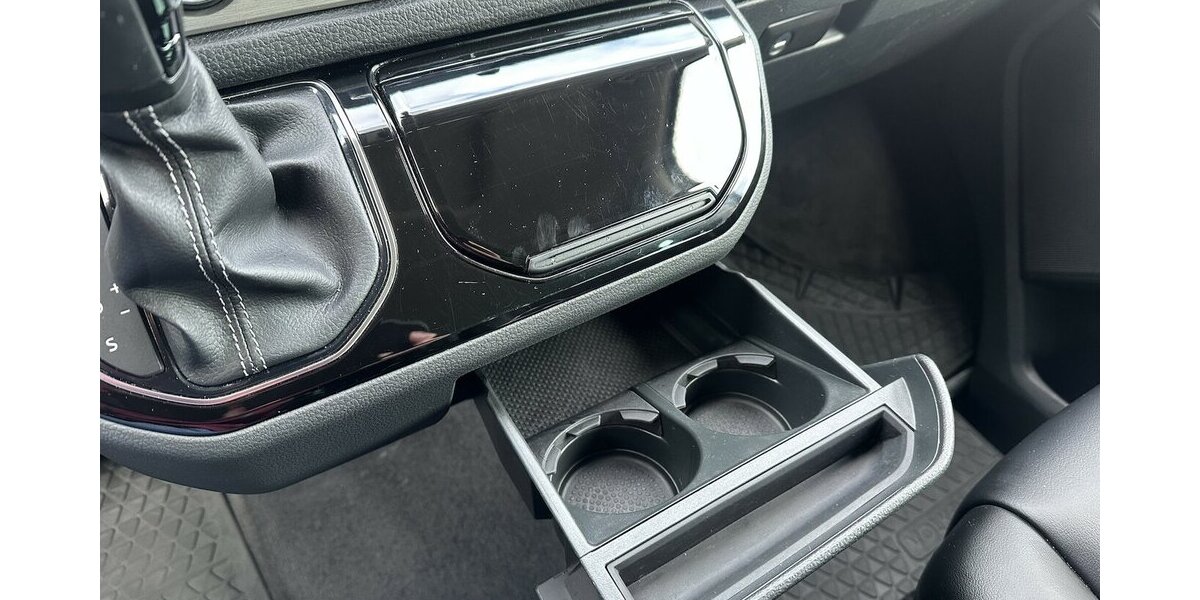 VW T6 Transporter Multivan Generation Six 2x Schiebet 110.881 km 36.500 &euro; Mainz 55122