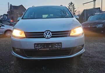 VW Sharan 272.558 km 7.700 &euro; Wiesbaden 65201