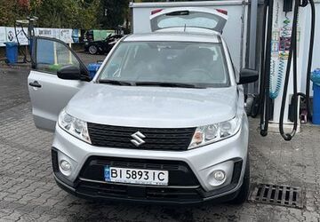 Suzuki Vitara 18.000 km 18.000 &euro; Wiesbaden 65197