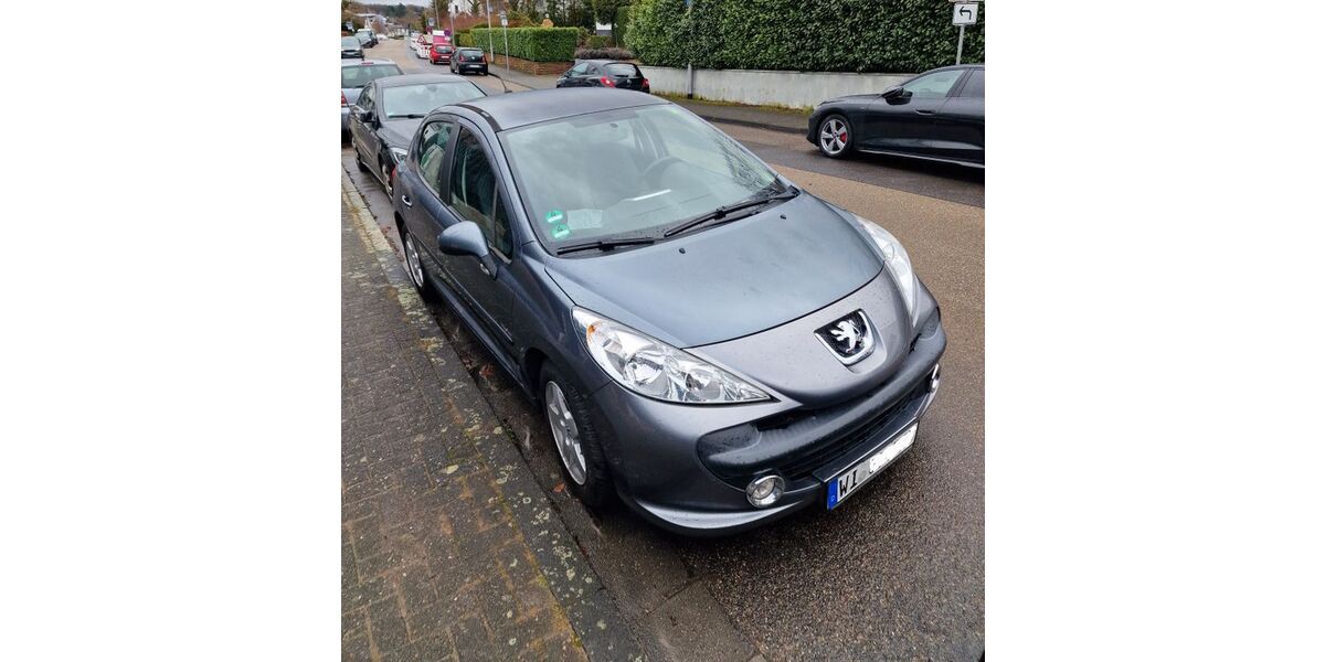 Peugeot 207 35.308 km 5.000 &euro; Wiesbaden 65189