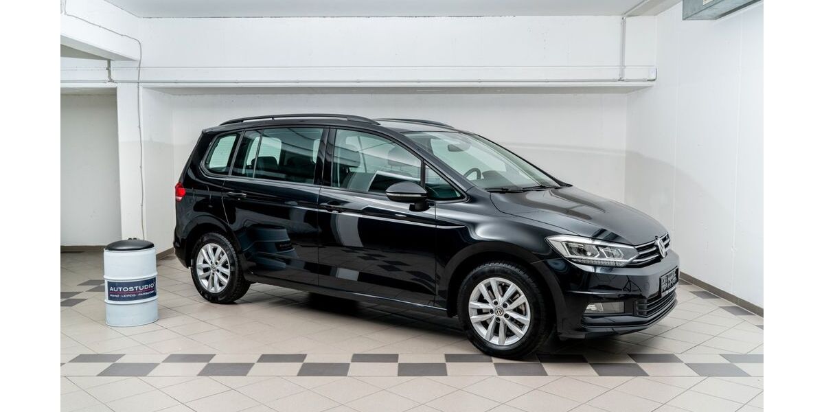VW Touran 51.464 km 27.500 &euro; Nieder-Olm 55268