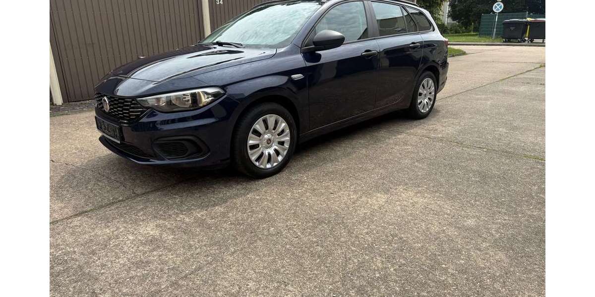 Fiat Tipo 92.555 km 9.750 &euro; Hochheim am Main 65239
