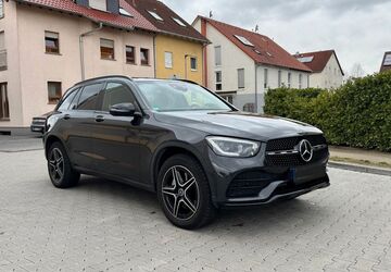 Mercedes-Benz GLC 300 133.000 km 35.990 &euro; Bischofsheim 65474