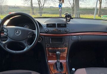 Mercedes-Benz E 220 312.000 km 5.750 &euro; Wiesbaden 65203