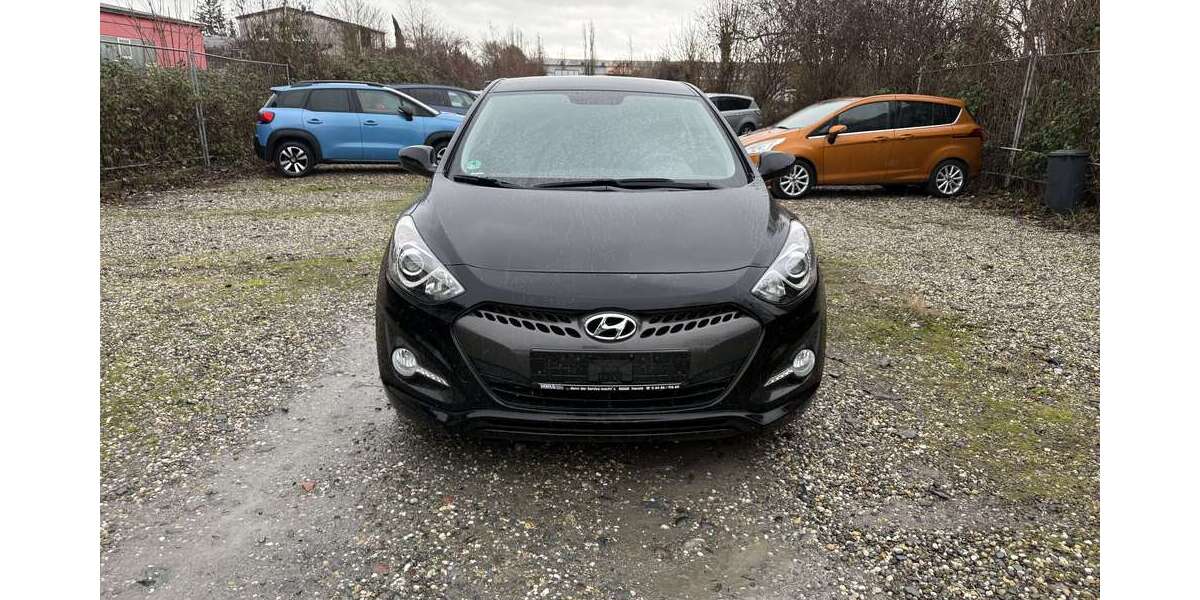 Hyundai i30 21.000 km 8.999 &euro; Mainz Kastel 55252