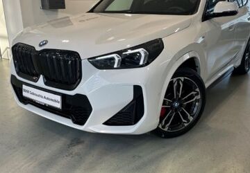 BMW iX1 18.146 km 38.388 &euro; Hofheim 65719