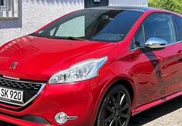 Peugeot 208 81.000 km 7.810 &euro; Wiesbaden 65199