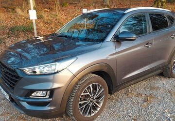 Hyundai TUCSON 46.500 km 21.740 &euro; Aarbergen 65326