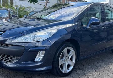 Peugeot 308 117.000 km 5.400 &euro; Wiesbaden 65187