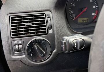 VW Golf 176.500 km 2.300 &euro; Groß Gerau 64521