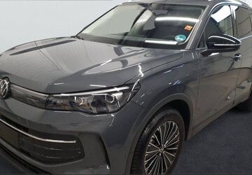 VW Tiguan 20.914 km 37.380 &euro; Mainz 55131