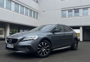 Volvo V40 Cross Country 116.000 km 16.999 &euro; Hofheim am Taunus 65719