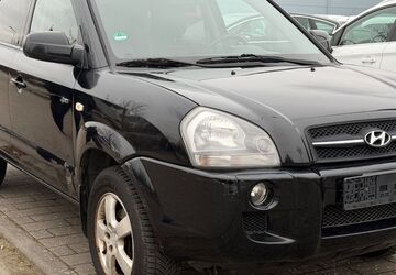 Hyundai TUCSON 208.213 km 3.950 &euro; Mainz - Mombach 55120