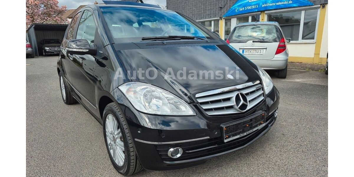 Mercedes-Benz A 180 29.500 km 10.900 &euro; Liederbach 65835