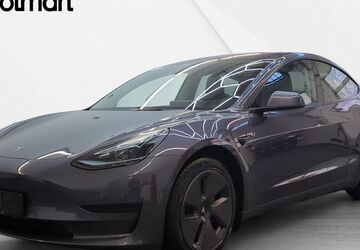 Tesla Model 3 62.476 km 24.462 &euro; Eschborn 65760