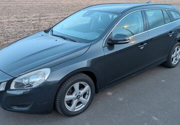 Volvo V60 258.500 km 6.500 &euro; Flörsheim 65439