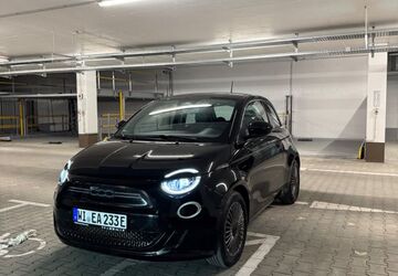 Fiat 500e 49.999 km 19.490 &euro; Wiesbaden 65185