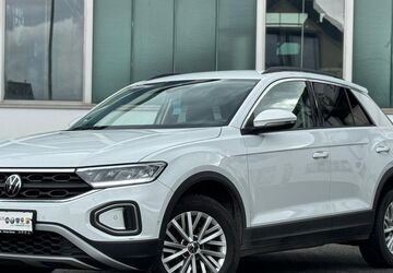 VW T-Roc 22.000 km 20.950 &euro; Groß-Gerau 64521