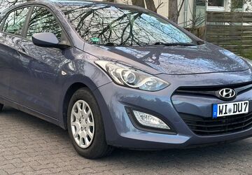 Hyundai i30 211.230 km 5.500 &euro; Wiesbaden 65196