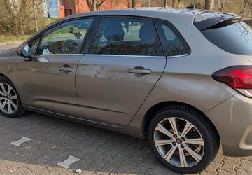 Citroen C4 130.000 km 6.700 &euro; Wiesbaden 65195