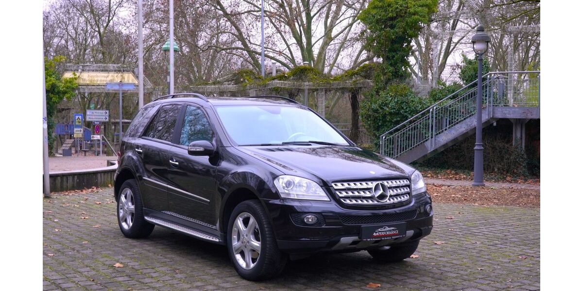 Mercedes-Benz ML 320 143.000 km 14.995 &euro; Mainz-Kostheim 55246