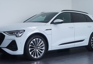 Audi e-tron 46.255 km 34.950 &euro; Wiesbaden 65205