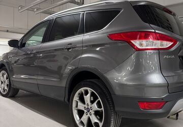 Ford Kuga 60.000 km 13.800 &euro; Mainz 55130