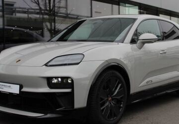 Porsche Macan 9.900 km 112.900 &euro; Wiesbaden 65187