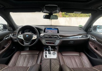 BMW 740 111.000 km 49.989 &euro; Wiesbaden 65205