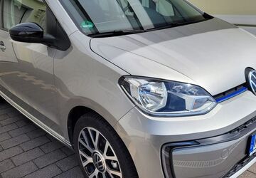VW e-up! 23.000 km 15.900 &euro; Hofheim am Taunus 65719