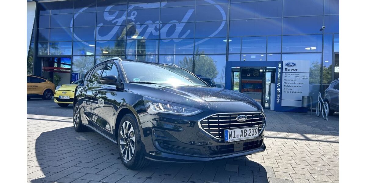 Ford Focus 18.500 km 24.990 &euro; Wiesbaden 65203