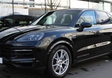 Porsche Cayenne 12.900 km 111.900 &euro; Wiesbaden 65187