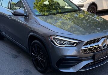 Mercedes-Benz GLA 250 38.500 km 34.900 &euro; Wiesbaden 65203