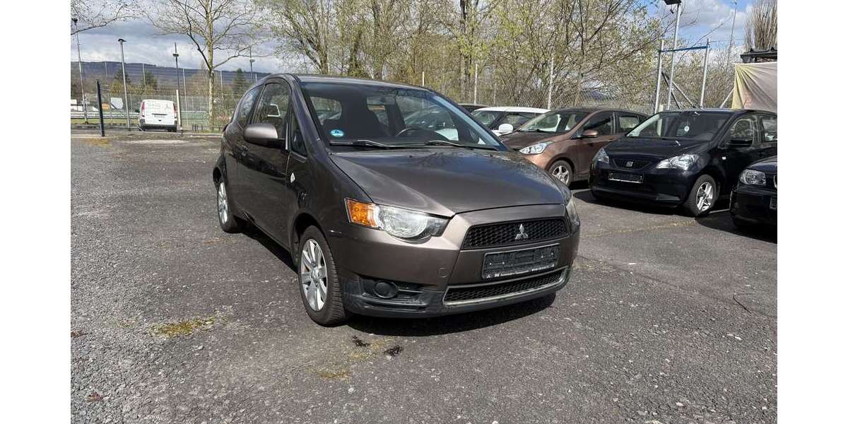 Mitsubishi Colt 127.000 km 2.599 &euro; Wiesbaden 65197